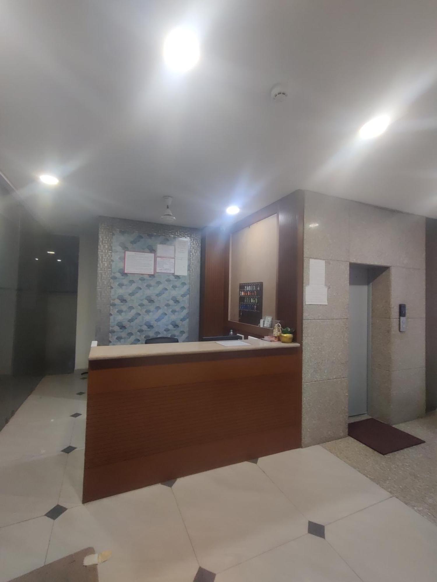 Basera Ac Dormitory & Rooms Nagpur Exterior foto